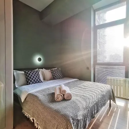 Апартаменты Moon Apartents - Lamiya 34 Almaty Exterior photo