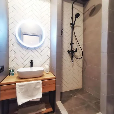 Апартаменты Moon Apartents - Lamiya 34 Almaty Exterior photo